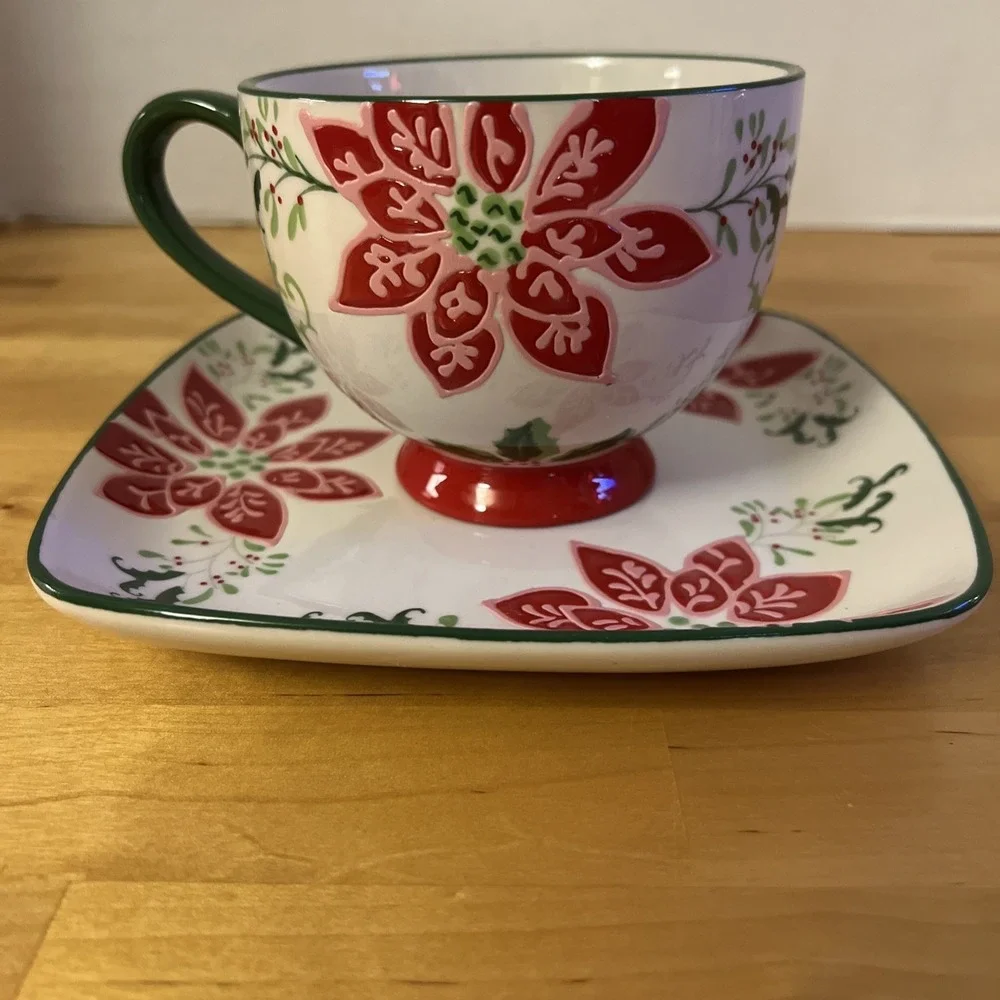 NEW Dutch Wax HAPPY HOLIDAYS Pointsettia 2 Piece Stoneware Soup & Sandwich Set